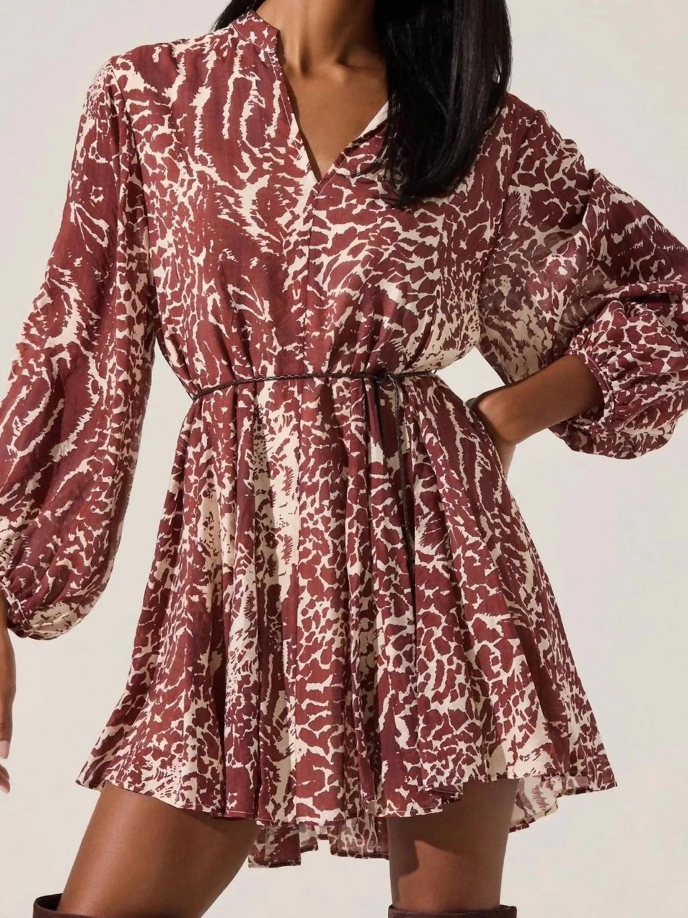 Astr - Marisela Belted V-neck Mini Dress